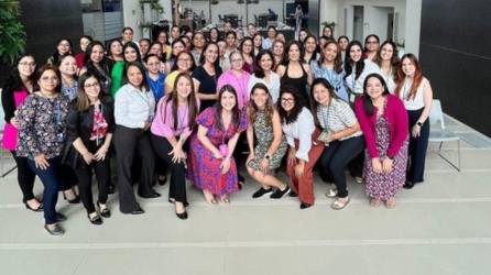 La red de mujeres conformada por el programa es muy amplia, con presencia en 15 de departamentos del país y beneficiando actualmente a 5,000 hondureñas.