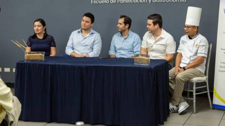 Ejecutivos de Molino Harinero Sula, lanzaron oficialmente la apertura de la Escuela Boris Goldstein en San Pedro Sula.