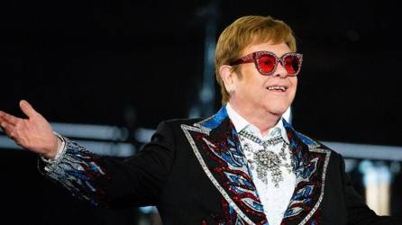 El cantante Elton John.