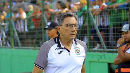 Salomón Nazar, entrenador del Marathón, confía en que su equipo puede dejar sin final al Olimpia.