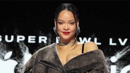 La cantante barbadense Rihanna es la gran atracción del show de medio tiempo del Super Bowl 2023.