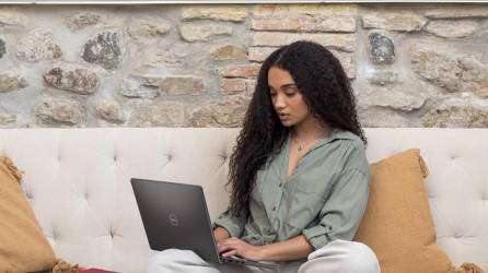 Dell ofrece laptops según tus necesidades y presupuesto. Busca la asesoría de los Laptop Masters de Jetstereo para hacer tu mejor elección.