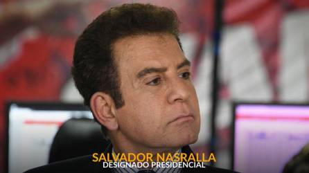 El designado presidencial, Salvador Nasralla, se refirió este viernes a la publicación del polémico decreto de adhesión de Honduras a la Corporación Andina de Fomento (CAF) y dio explosivas declaraciones que se resumen en las frases que se muestran a continuación.