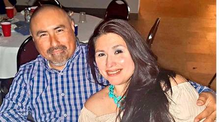 TRAGEDIA. La maestra Irina García perdió la vida en la masacre de la escuela primaria Robb, en Uvalde, Texas, EUA. Su esposo falleció días después de un ataque cardíaco.
