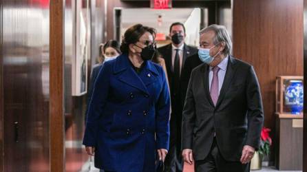 La presidenta de Honduras, Xiomara Castro, y el secretario general de la ONU, António Guterres.