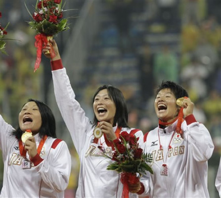 Japón sorprende a EUA y le gana el oro en sóftbol femenino
