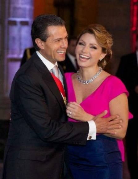 La Gaviota y Peña Nieto se han visto envueltos en sendos escándalos por conflictos de intereses.