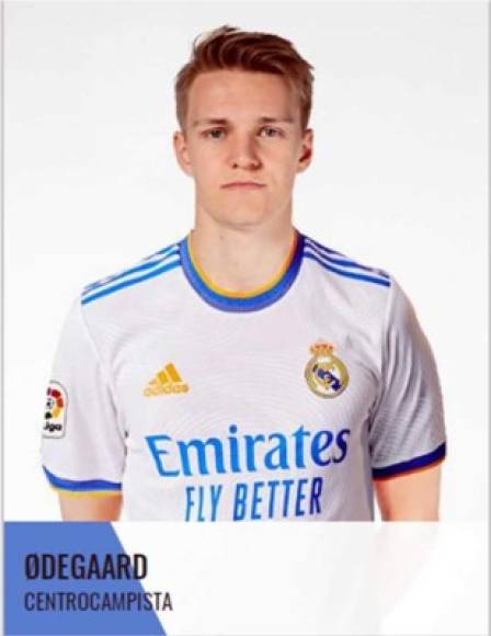 Martin Odegaard - El mediocampista noruego tampoco tiene número de camiseta en el Real Madrid. Este hecho por el momento cuestiona todavía su continuidad en el equipo blando. El club está cada vez más abierto a aceptar su venta y ya lo anunció Ancelotti: “A Odegaard le he dicho que hay ocho jugadores en su puesto y por ahora no está inscrito...“.