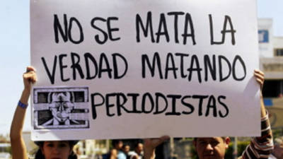 El Comisionado Nacional de los Derechos Humanos, Ramón Custodio, denunció hoy que 40 periodistas han sido asesinados en Honduras desde 2003 y exhortó a las autoridades a investigar los 39 casos que continúan impunes.