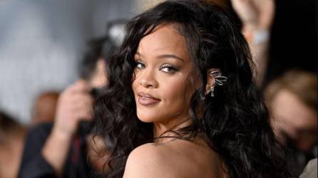 De regreso a los escenarios este domingo en el Super Bowl, Rihanna dijo que mostrar sus raíces caribeñas y representar a inmigrantes y mujeres negras son algunas de las razones por las que esta vez aceptó actuar en el gran espectáculo de la liga de football americano (NFL).