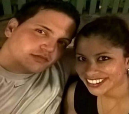La 'destripa' por mencionar a su ex mientras hacían el amor en Florida