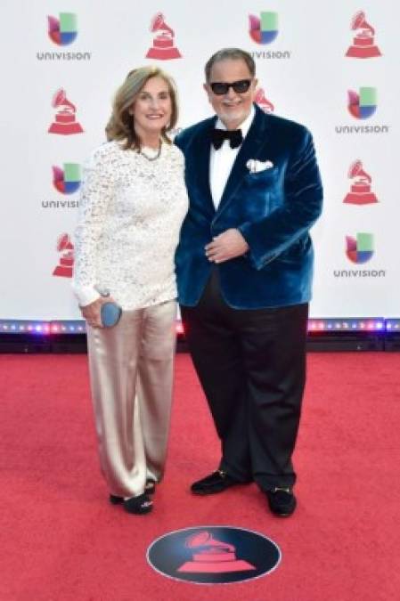 El presentador Raúl de Molina y su esposa Millie de Molina.