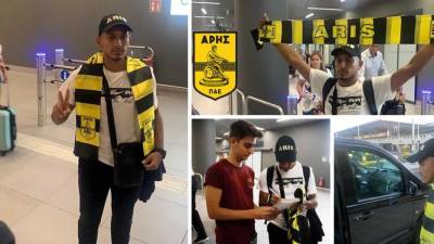 El futbolista hondureño Edwin Rodríguez llegó a Grecia para incorporarse a su nueva casa, el Aris Salónica y coincidió con el arribo del que será su nuevo entrenador en dicho club.