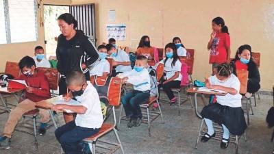 Hay 6 centros educativos que requieren ser reconstruidos en San Jerónimo y Santa Rita.
