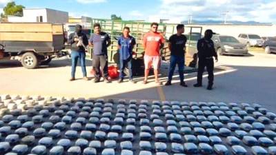 Las 550 libras de marihuana, según las investigaciones, eran llevada a Tegucigalpa por los traficantes.