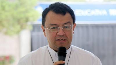 Padre Juan Ángel López.