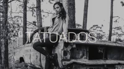 La portada del nuevo sencillo de Angie Flores.