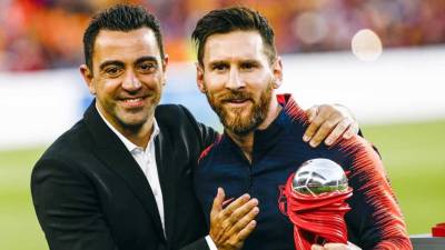 Xavi y Messi ganaron muchos títulos juntos en el Barcelona.
