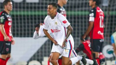 Gabriel Araújo Carvalho marcó a poco del final para darle el título de la Liga Concacaf al Olimpia ante Alajuelense.