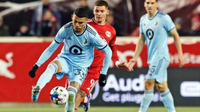 Kervin Arriaga fue titular con el Minnesota United en la victoria sobre el New York Red Bulls.