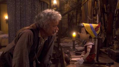 Tom Hanks como Geppetto.