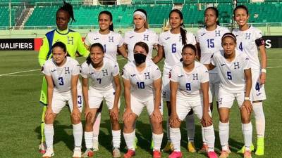 Las 11 jugadoras que fueron titulares en el debut contra Haití en el Premundial Femenino.