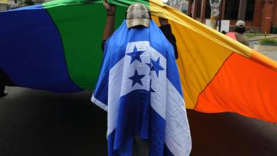 Para que en Honduras se reconozca el matrimonio homosexual sería necesario reformar el artículo 112 de la Constitución