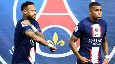 Bronca. Ni Neymar ni Kylian Mbappé quieren arreglar una amistad que está en sus horas bajas.