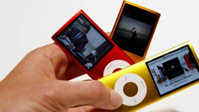 Varios modelos del iPod Nano.