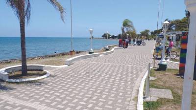 La ministra de turismo y los dos viceministros son del litoral.