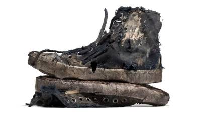 ¿Qué opinas de los tenis rotos?