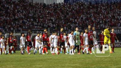 Tanto Olimpia como Alajuelense recibieron una sanción económica por parte de la Concacaf.