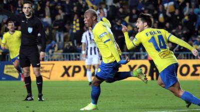 El hondureño Deiby Flores marcó el gol de la victoria del Panetolikos ante el Apollon Smyrni.
