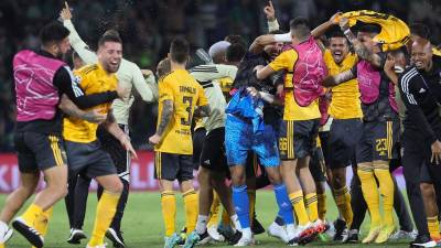 El Benfica logró su clasificación a octavos de final de la Champions League tras golear al Maccabi Haifa.