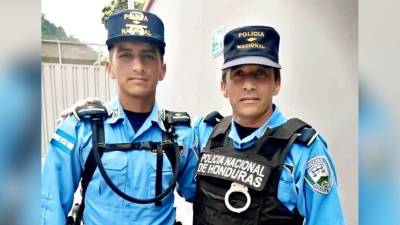 El subinspector Edgar Ventura compartió una fotografía con su padre, el suboficial Eduar Ventura, quien perdió la vida ayer.