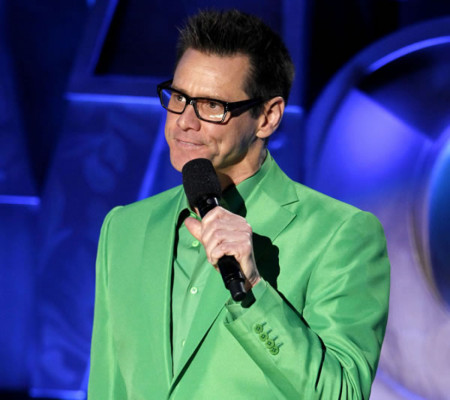 Robert Pattinson besa a Taylor Lautner en vivo