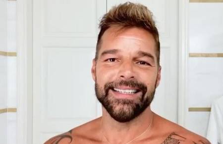 Ricky Martin es un cantante y actor puertorriqueño nacionalizado posteriormente español.