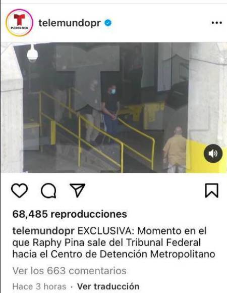 Un video muestra el momento exacto en que el reconocido amigo de Daddy Yankee sale esposado del Tribunal Federal para subirse a un vehículo que lo conducirá hacia el Centro de Detención Metropolitano. El clip fue compartido en las redes sociales de Telemundo Puerto Rico. 