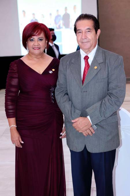 Verena Cálix y Carlos Palmese