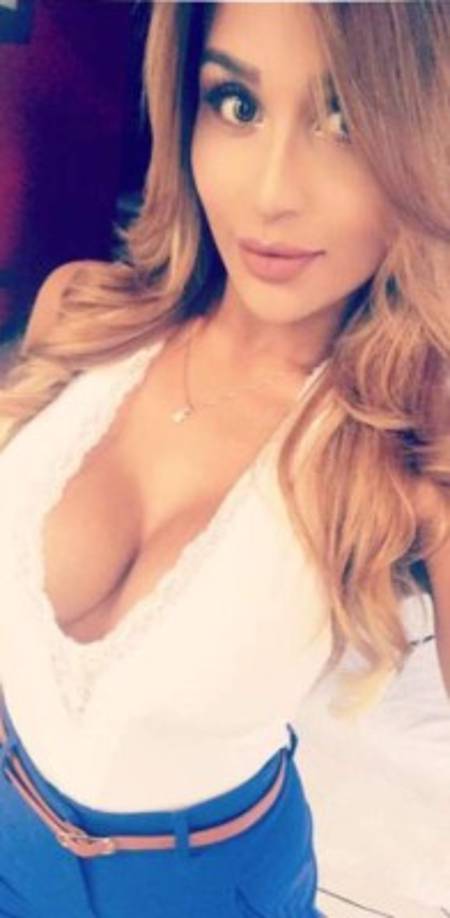 Lola además es estudiante de odontología.