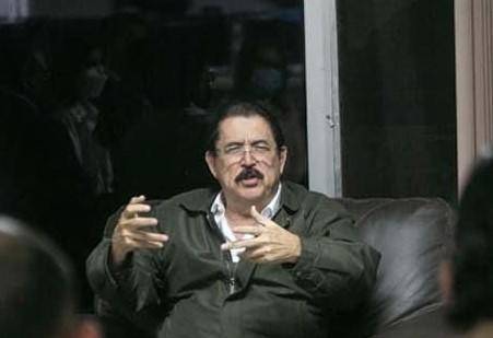 En ese sentido, el exmandatario y también coordinador del Partido Libre reveló la razón por la cual la UPL negó a Cálix la apertura de dicha cuenta. 