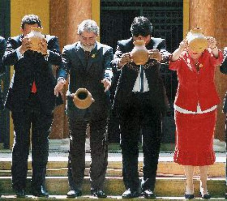 Concluyó cumbre con reconciliaciones