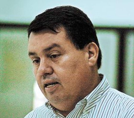 Alcalde realizará obras sociales