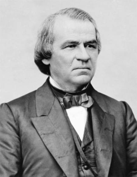 Andrew Johnson (1865-1869)<br/><br/>Considerado uno de los presidentes más racistas de la historia de Estados Unidos. 'Quería preservar al sur como el 'país del hombre blanco', obstruyendo los intentos del Congreso republicano para ampliar los derechos de los negros', recordó el historiador Morgan.