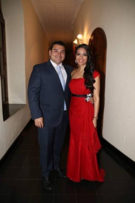 Alejandro y Aracely Carbajal.