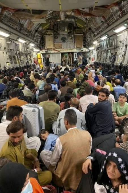 Estados Unidos ha evacuado a unas 7,000 personas de Afganistán, entre ciudadanos y colaboradores afganos.