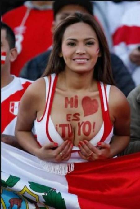 Nissu Cauti no logró cumplir con su promesa porque Perú perdió en el partido inaugural contra Dinamarca por 1-0.