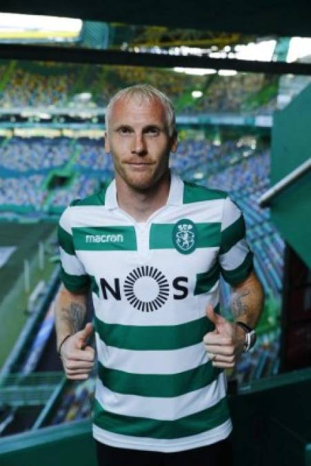 Mathieu: El experimentado defensor francés firmó por un año más con el Sporting de Portugal.Fue en su momento jugador del Barcelona.