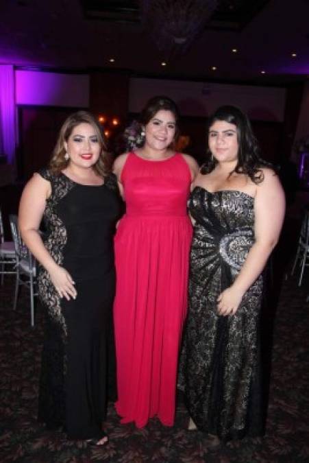 Alejandra, Yajeissa y Katherine Fernández.