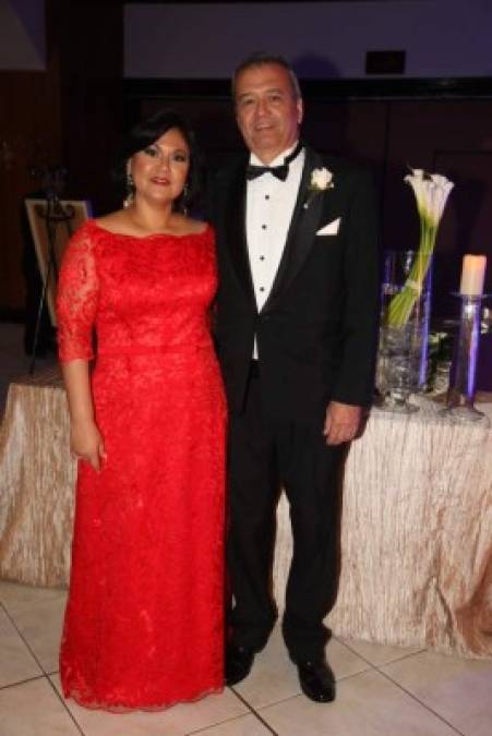 Lizbeth y Juan José Aguilar.